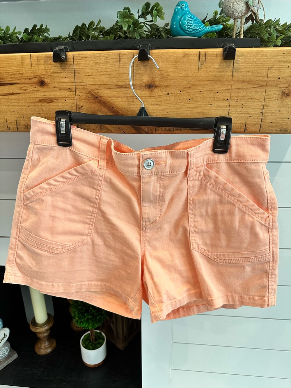 UNIONBAY NWOT Peach Stretch Blend Shorts with back flap pockets